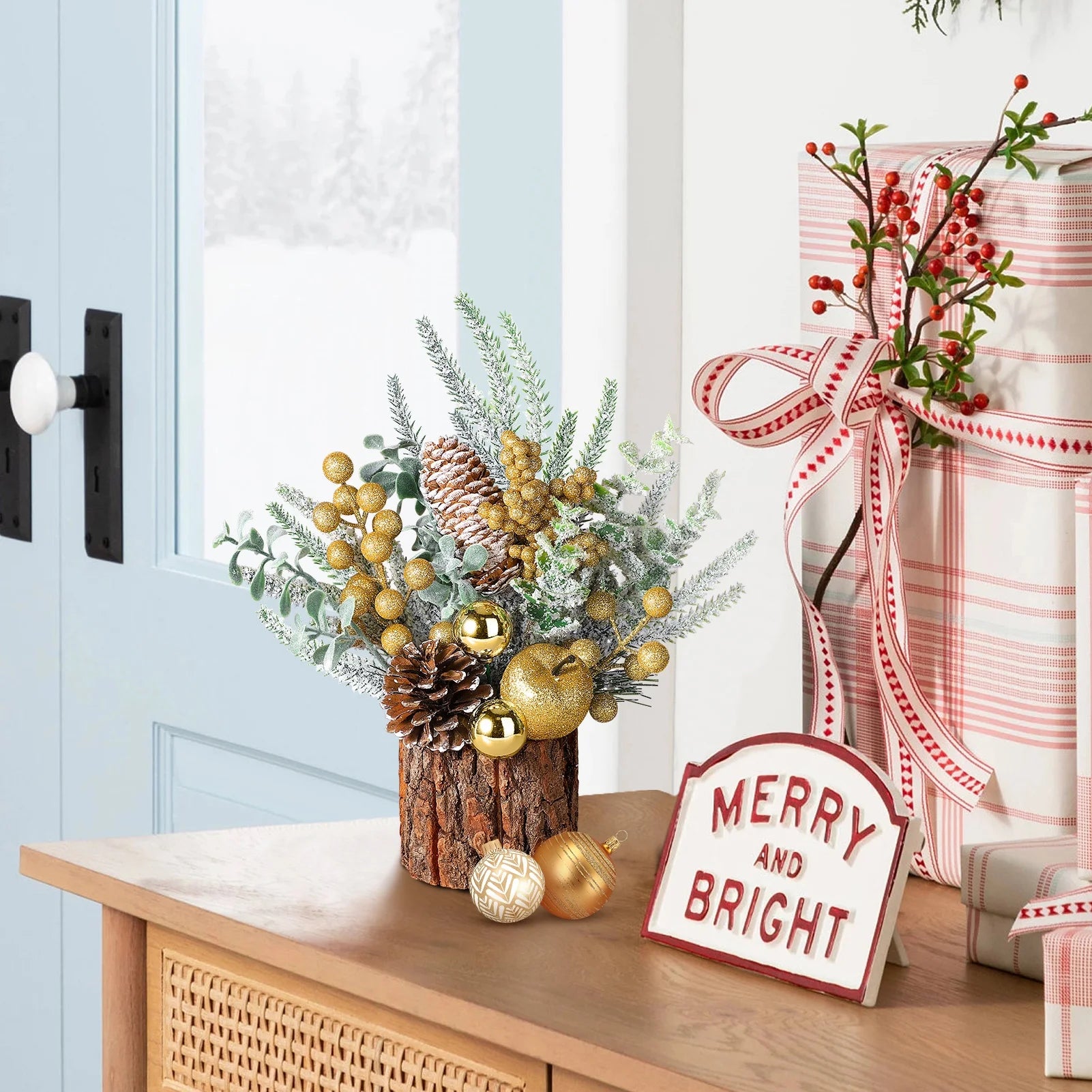 Small Christmas Tree, Artificial Mini Tabletop Christmas Tree Decorations with Christmas Ornaments, for Xmas Party Thankgivings Christmas Decor(Gold)